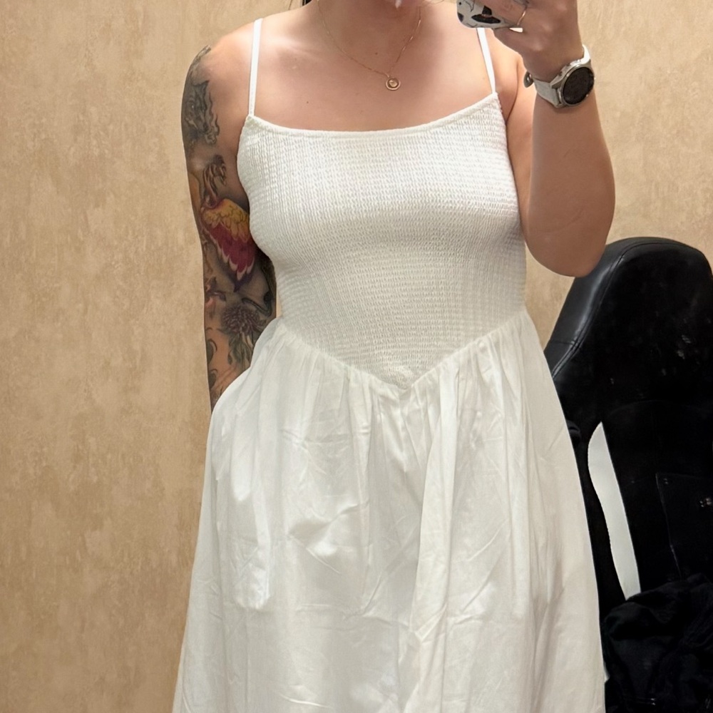 Abercrombie & Fitch Textured Cream Dress